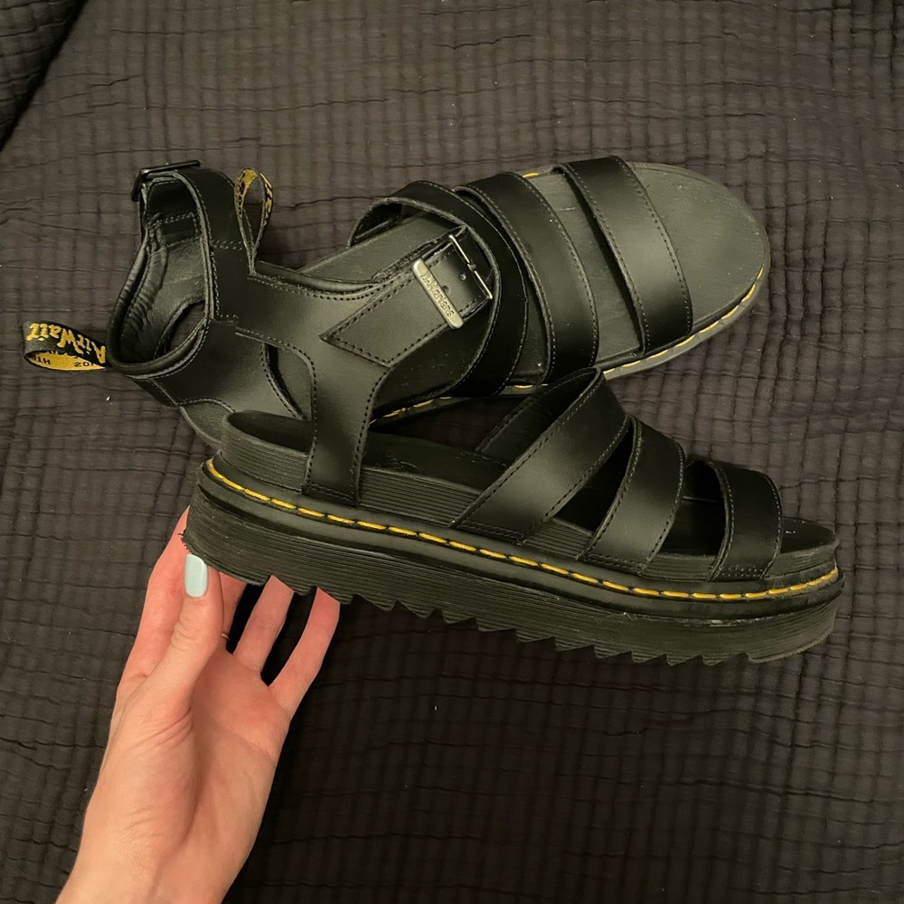 DOC MARTEN Sandals